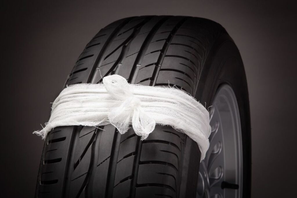 Cinco coisas que danificam os pneus do seu veículo 10 pneu reformado ou novo