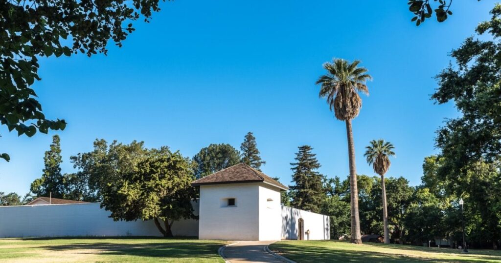 10 coisas para fazer em Sacramento se você é fã de história 2 Sutter’s Fort State Historic Park in Sacramento, California