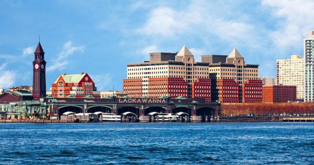 10 cidades dos EUA com nomes de lugares estrangeiros (e seus pontos imperdíveis) 23 Hoboken, New Jersey