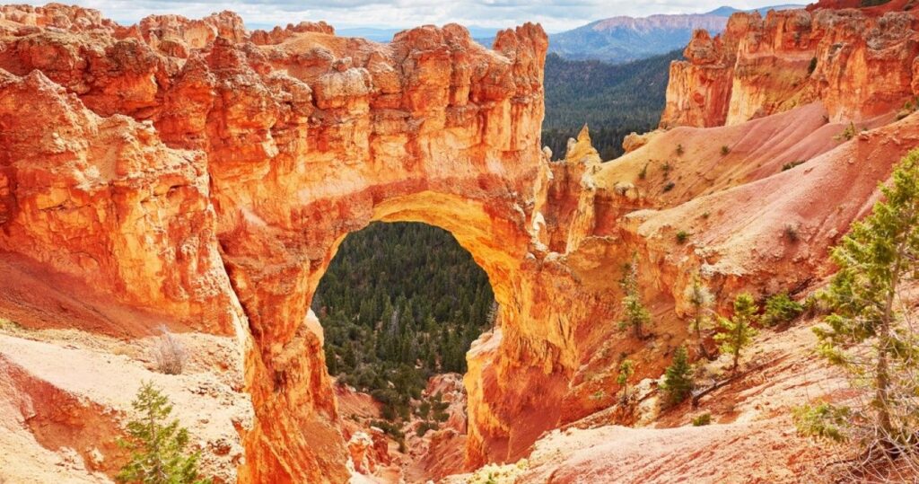 10 coisas que você não saberia sobre Bryce Canyon antes de visitar 2 Rock formation in Bryce Canyon National Park, Utah