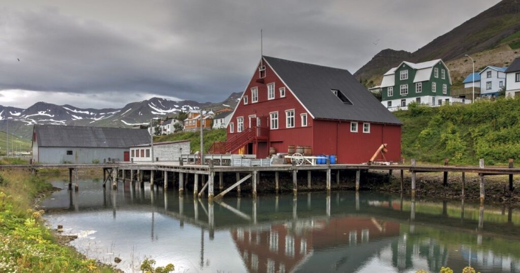 9 museus mais estranhos que você pode visitar na Islândia 27 The Herring Era Museum, Iceland
