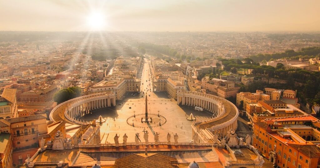 Estas são as 10 melhores vistas que você pode encontrar em Roma 10 an aerial view over the city of rome
