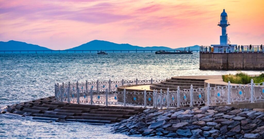 Faça uma viagem de um dia para a charmosa Ilha Wolmido, na costa de Incheon 2 Wolmido Island, Incheon, South Korea