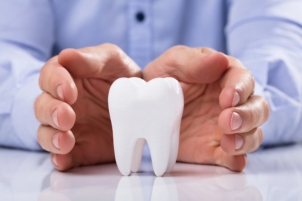 Quais são os benefícios do implante dentário para idoso? 6 Implantodontia 3